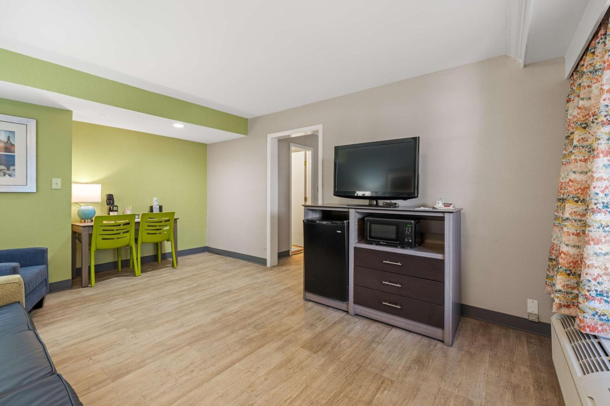 Best Western Plus Holiday Sands Inn & Suites Norfolk Luaran gambar