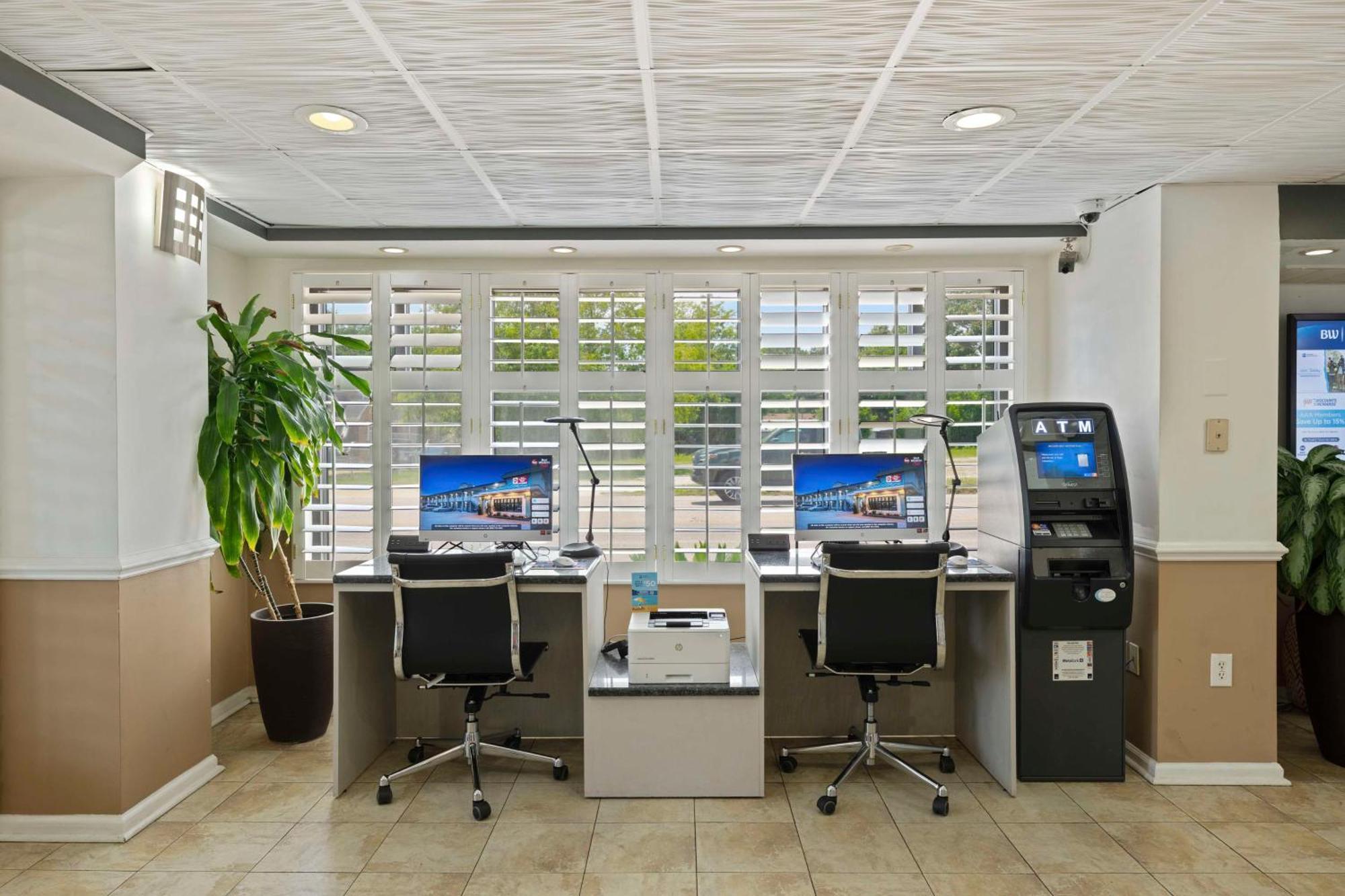 Best Western Plus Holiday Sands Inn & Suites Norfolk Luaran gambar
